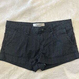 polka dot shorts!